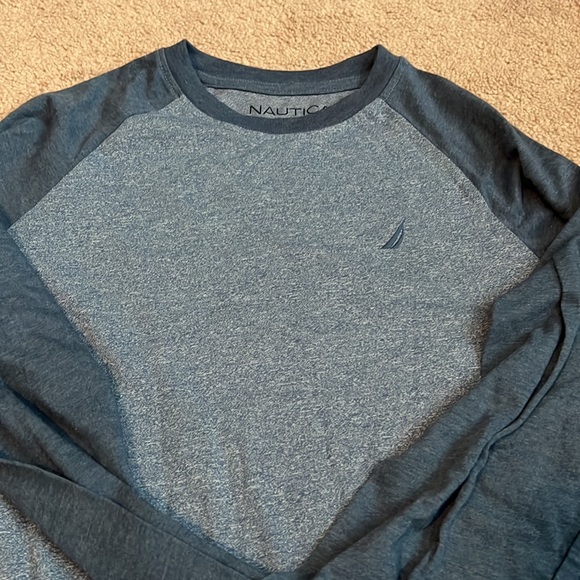 Nautica boys Blue long sleeve size L 14-16 NWOT - Picture 1 of 5